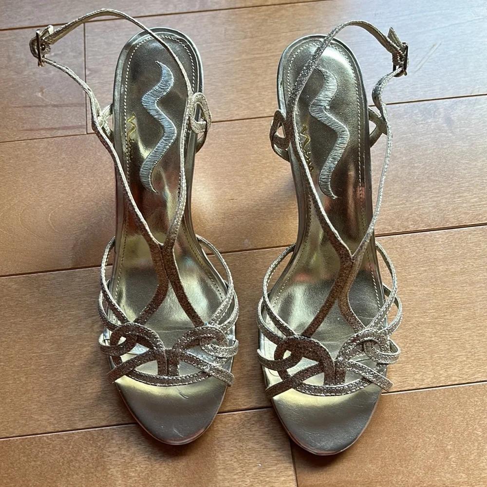 Sparkly Gold Heels - Picture 2 of 7